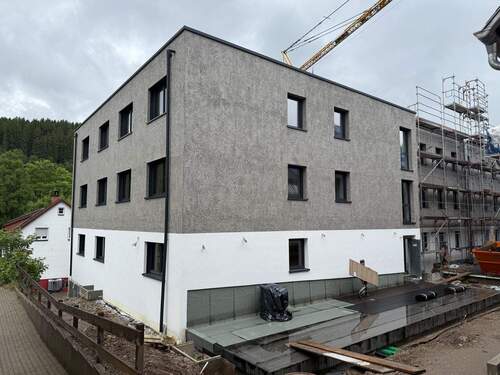 Außenansicht - 1-Zi. Neubau-Wohnung Titisee-Neustadt