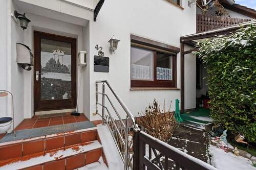 Bild 2 - 4 Zimmer Reihenmittelhaus zum Kaufen in Zeven