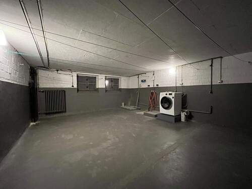 großer Waschkeller - 