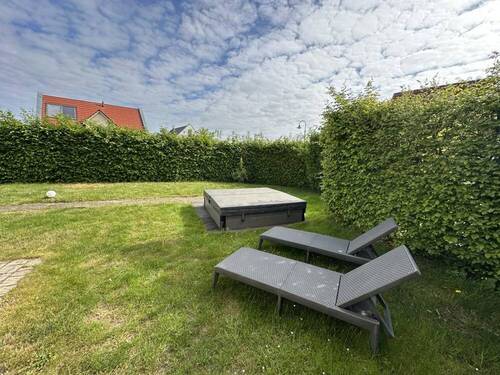 Grundstück mit Whirlpool - 4 Zimmer Mehrfamilienhaus, Wohnhaus zum Kaufen in Göhren-Lebbin