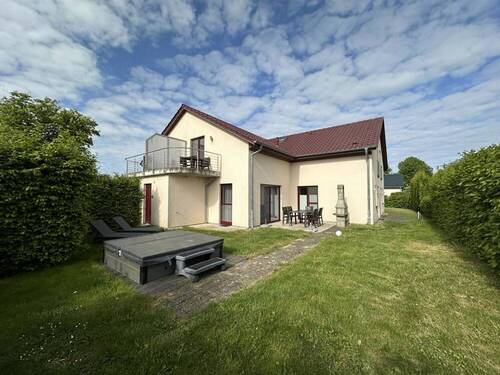 Ansicht - Mehrfamilienhaus, Wohnhaus mit 134,00 m&sup2; in Göhren-Lebbin zum Kaufen