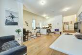 Wohnzimmer - 2 Zimmer Etagenwohnung in Düsseldorf