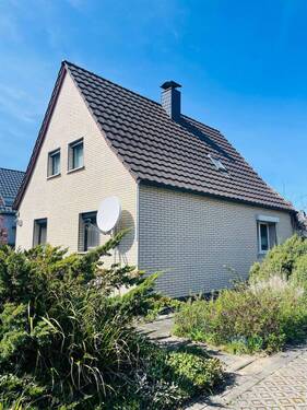 IMG_2606.jpg - Freistehendes Einfamilienhaus in ruhiger Siedlungslage