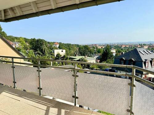großer Balkon - 