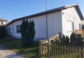Bild 1 - **TOLLER BUNGALOW;IDEAL FÜR DIE JUNGE FAMILIE MIT KLEINER ETW; ALLES AUF EINER EBENE****