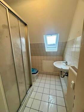 Badezimmer - 2 Zimmer Etagenwohnung zur Miete in Itzehoe