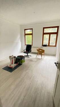 Wohnzimmer - 3 Zimmer Etagenwohnung zur Miete in Chemnitz