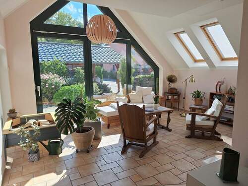 Haus links - Wohnen EG - 