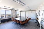 SKY LOUNGE - 