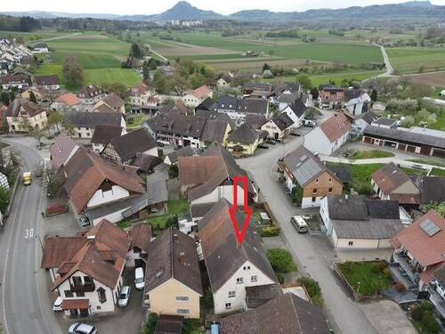 Lage - Bauernhaus, Landhaus mit 232,90 m&sup2; in Singen-Friedingen zum Kaufen