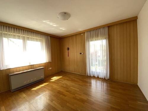 Kinderzimmer/Büro - 