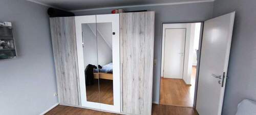 Schlafzimmer 1.jpg - 3 Zimmer Etagenwohnung zum Kaufen in Hildesheim