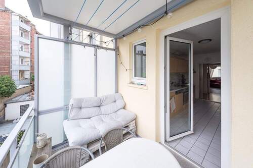 Bild 2 - 5 Zimmer Etagenwohnung zum Kaufen in Stuttgart