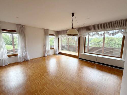 EG Wohnen - 1 Zimmer Mehrfamilienhaus, Wohnhaus in Plochingen
