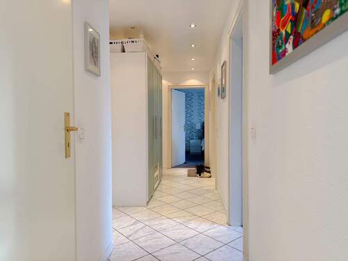 Diele - 3 Zimmer Etagenwohnung zum Kaufen in München