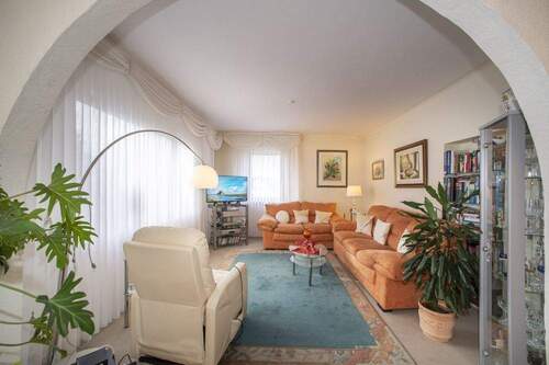 Wohnzimmer hell und geräumig - Einfamilienhaus mit 142,70 m² in Riegelsberg zum Kaufen