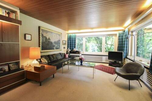 Wohnzimmer - 5 Zimmer Einfamilienhaus in Bielefeld