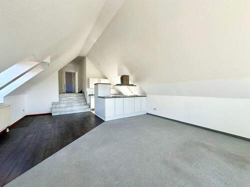 Wohnzimmer und Küche - 