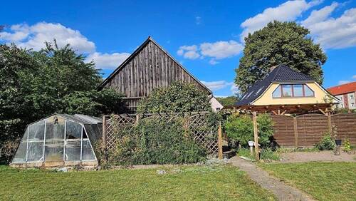 Giebelseiten.jpg - 5 Zimmer Einfamilienhaus in Boldekow