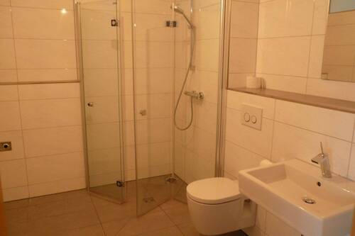 Barrierefreies Bad - Etagenwohnung mit 65,40 m&sup2; in Ulm zur Miete