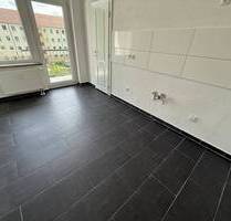 Heimkommen und Wohlfühlen* sep. WC* modern saniert* Balkon* im 2.OG - Chemnitz Kapellenberg