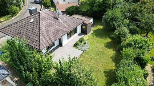 Nordwestansicht - Bungalow mit 94,00 m² in Reinheim zum Kaufen
