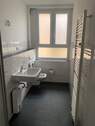 Badezimmer-Dusche.jpg - 