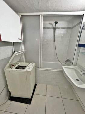 Badezimmer1.JPEG - 3 Zimmer Etagenwohnung zur Miete in Kollnburg