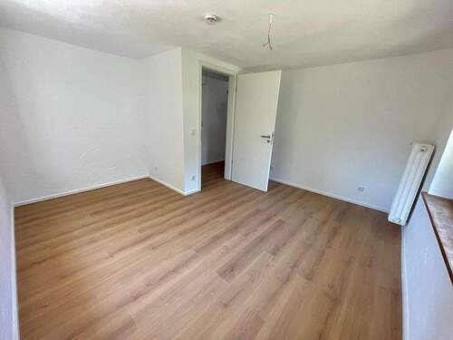 Schlafzimmer 2.jpg - 