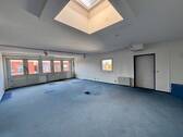 Raum 1/Empfang - Büro mit 150,00 m&sup2; in Neustadt am Rübenberge zur Miete