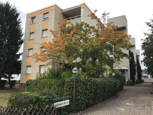 Seitenansicht Selma-Lagerlöf 1-5 - Etagenwohnung mit 59,00 m&sup2; in Hanau zur Miete