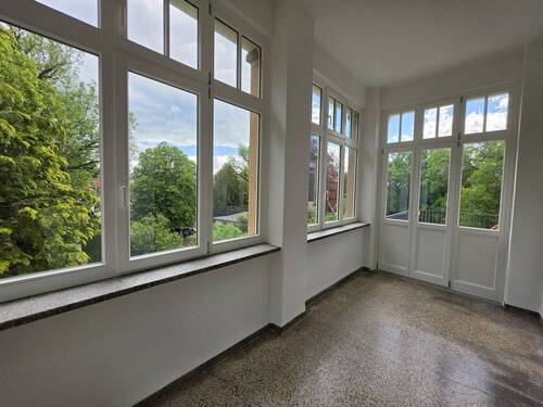 Wintergarten - 3 Zimmer Etagenwohnung zur Miete in Göttingen