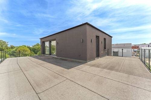 Dachterrasse mit Anschlussmöglichkeit für Whirlpool - 