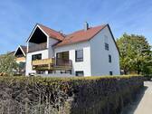 Bild 1 - Aufgeteiltes, gepflegtes Dreifamilienhaus zu verkaufen