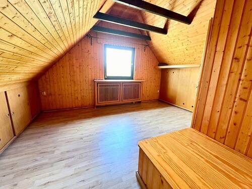 Kinderzimmer-Büro-Spitzboden - 