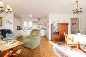 Wohnbereich - 2 Zimmer Etagenwohnung zum Kaufen in Hanau