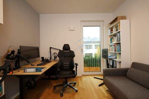 ARBEITSZIMMER - 
