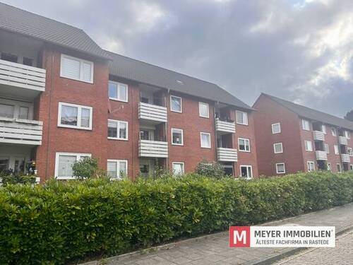 Objektansicht - 3 Zimmer Etagenwohnung zum Kaufen in Varel