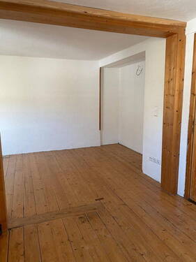 Zweites Zimmer 1.OG - 