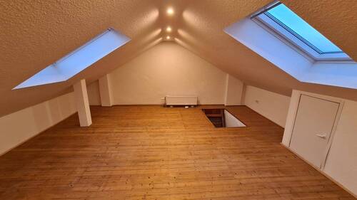 Ausgebautes Studio DG - 