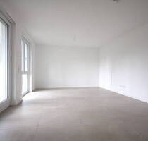 Schöne 2-Zimmer-Erdgeschosswohnung mit TG-Stellplatz, Balkon und Fahrstuhl in Wald- und Seenähe! - Falkensee