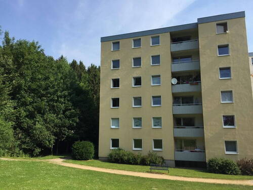 Außenansicht - Renovierte 4-Zimmer-Wohnungen mit Balkon in Goslar