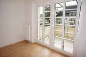Küche - Wohnen am Heimgarten ! Schlafniesche - West-Balkon - frei ab 1.9.26