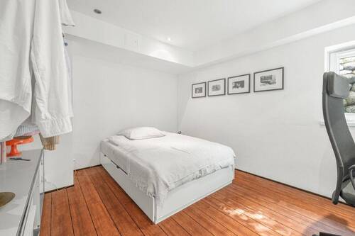 Zimmer im Untergeschoss - 