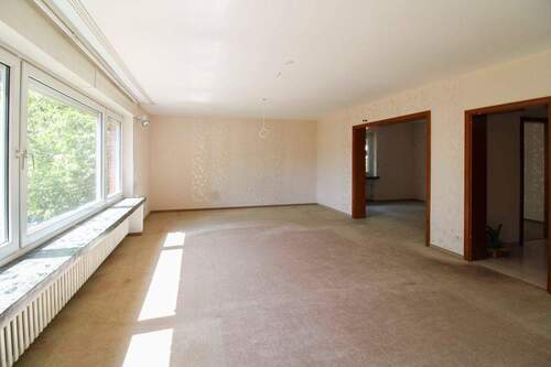 Wohn- und Esszimmer - Mehrfamilienhaus, Wohnhaus in Lippstadt zum Kaufen