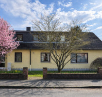 Zwei Wohnwelten - großzügiges Zweifamilienhaus mit Garten - Hagen Emst