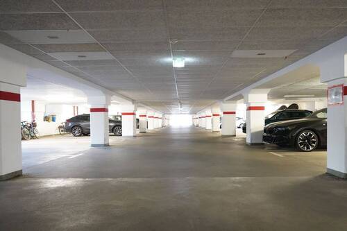 Garagenstellplatz, Erwerb möglich - 