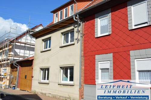 Vorder- und Seitenansicht - 