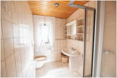 Hinterhaus - Duschbad im OG - 