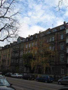 Straßenansicht - 4 Zimmer Etagenwohnung zur Miete in Karlsruhe